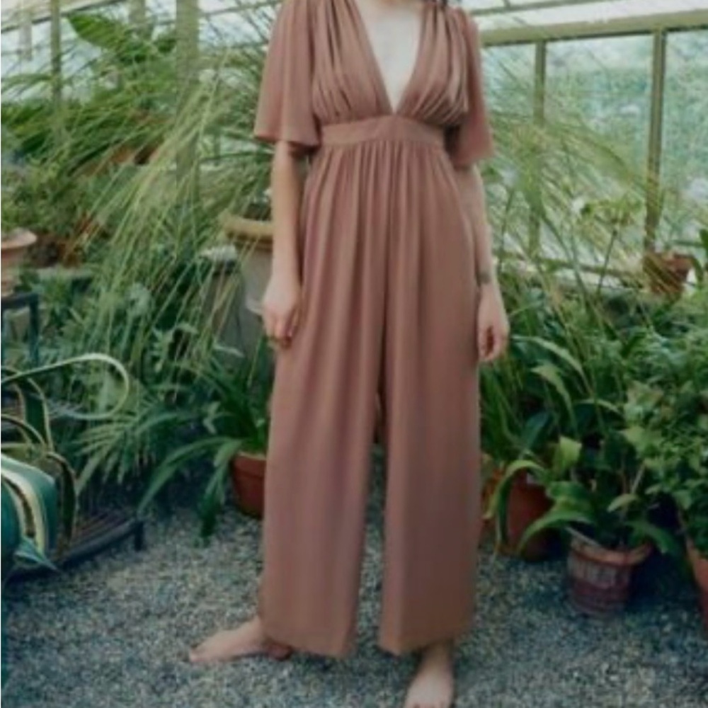 Zara Women’s Wide-Leg V-Neck Jumpsuit in Dusty Brown